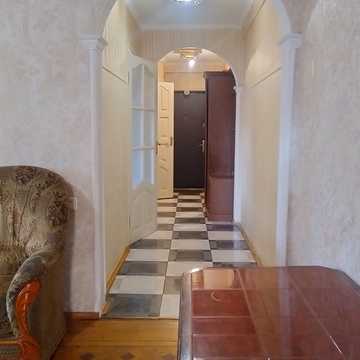 Ореста Левицького вул. (Академіка Курчатова), 23