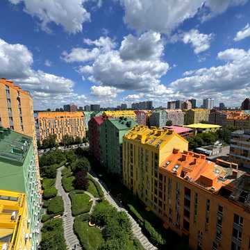 Соборності просп. (Возз'єднання), 17 к2