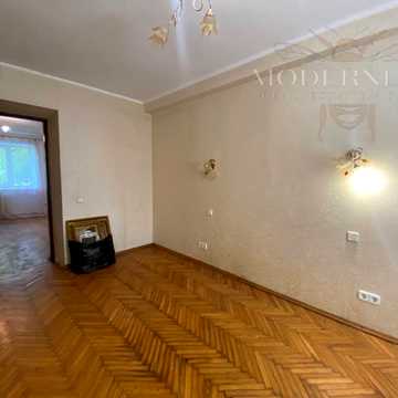 Дегтярівська вул., 58