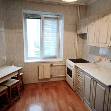 Оноре де Бальзака вул., 4