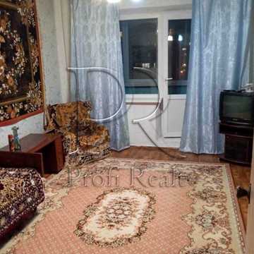 Романа Шухевича просп. (Генерала Ватутіна), 8