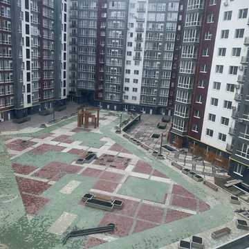 Княгинин вул., (Будинок 32)