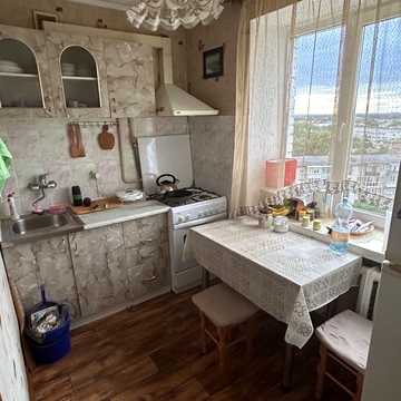 Любінська вул., 102
