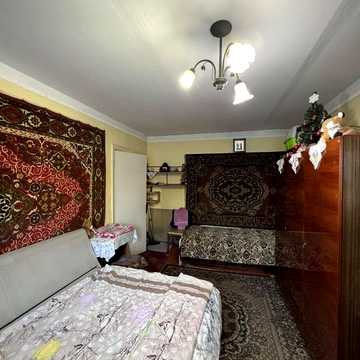 Кулика і Гудачека вул. (Макарова), 38