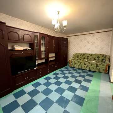 Миру просп., 4