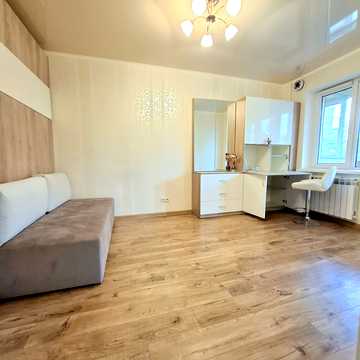 Горлівська вул., 38/40