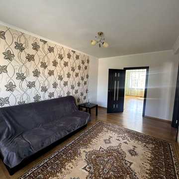 Миру просп., 8