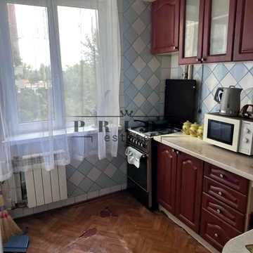 Милославська вул., 23