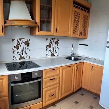 Академіка Глушкова просп., 41