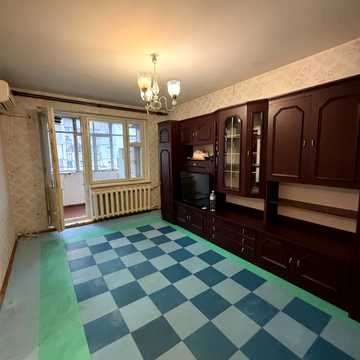 Миру просп., 4