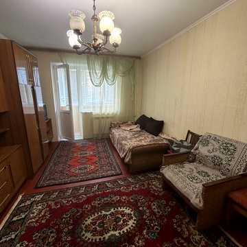 Сержа Лифаря вул. (Олександра Сабурова), 18
