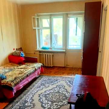 Варненська вул., 19/3