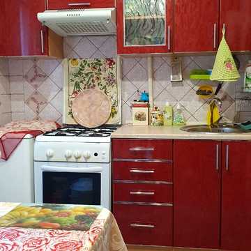Фабрично-Заводська вул., 23