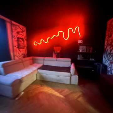 Хуторівка вул., 30