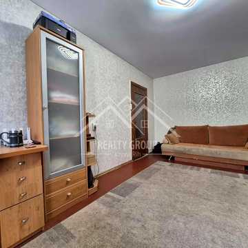 Сонячний мікрорайон вул., 49