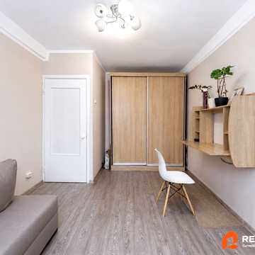 Оболонський просп., 37