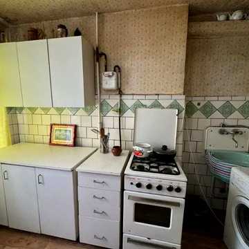Героїв просп., 12
