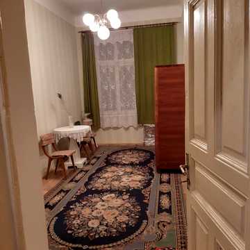 Богдана Хмельницького вул., 151