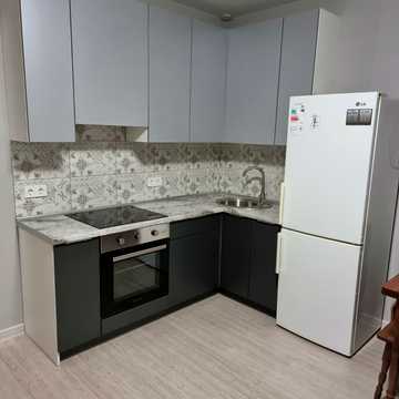 Спрейса вул., 12