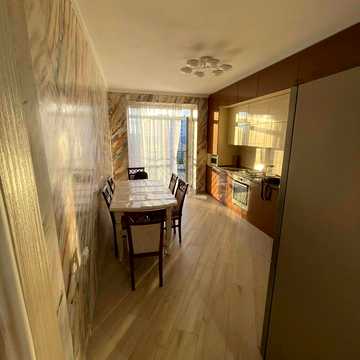 Олександра Довженка вул., 35