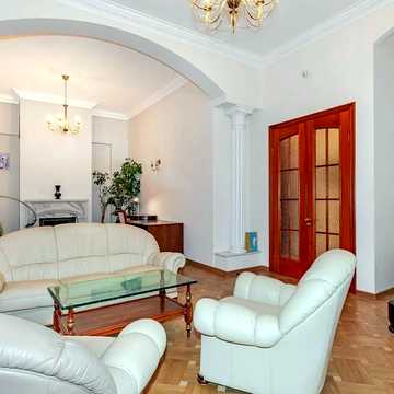 Саксаганського вул., 58