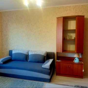 Горлівська вул., 38/40