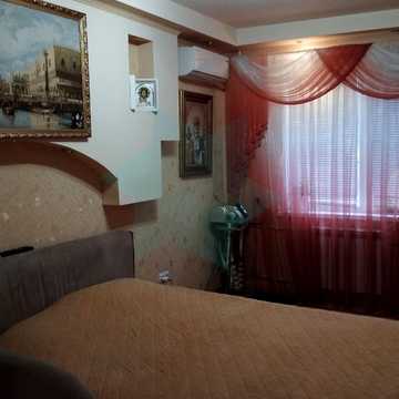 Батумська вул., 58