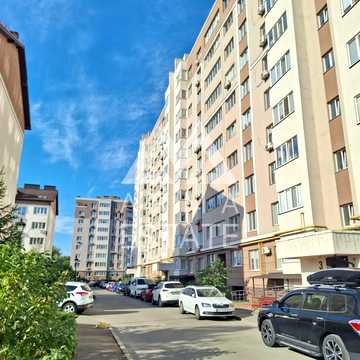 Приозерний бульв., 3