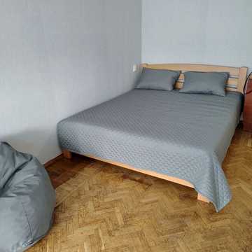 Русанівська набережна вул., 12/1