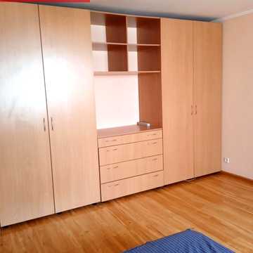 Криворізька вул., 35