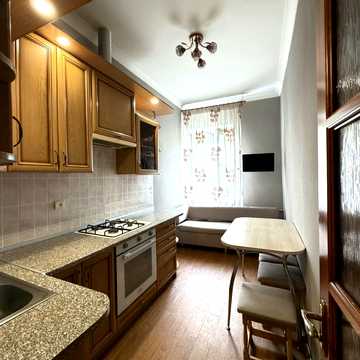 Прохоровська вул., 4г