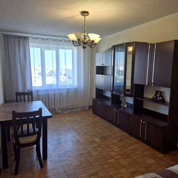 Вишгородська вул., 30