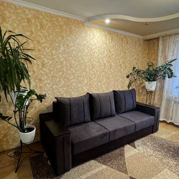 Михайла Лушпи просп. (Космонавтів), 48