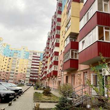 Михайла Лушпи просп. (Космонавтів), 5 к25