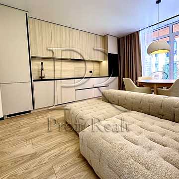 Родини Кістяківських вул., 10