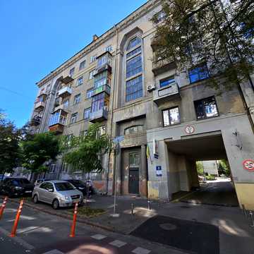 В'ячеслава Липинського вул. (Чапаєва), 3