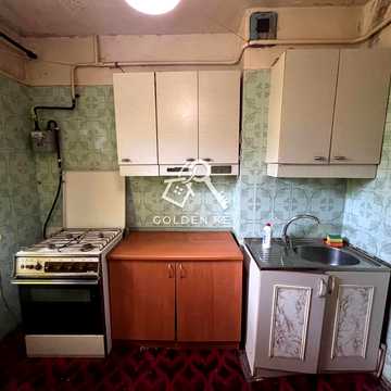 Сонячний мікрорайон вул., 37