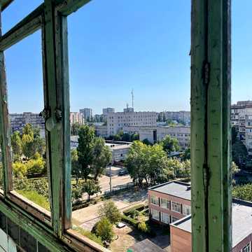 Металургів просп., 22