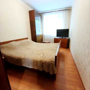 Новомістенська вул., 4