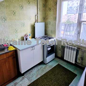 Володимира Івасюка просп. (Героїв Сталінграду), 44