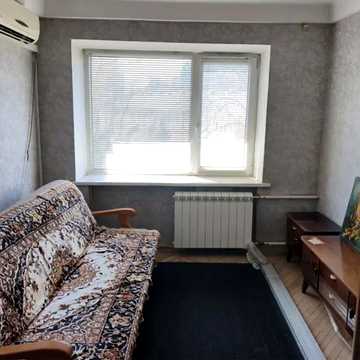 Лесі Українки бульв., 20/22