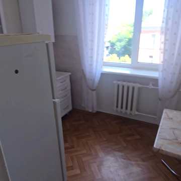 Соборна вул. (Радянська), 2
