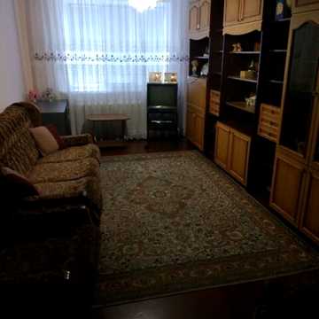 Олександра Клосовського вул., 3