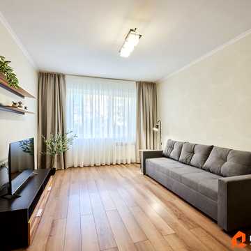 Оболонський просп., 40