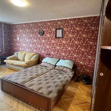 Дністерська вул. (Двінська), 1