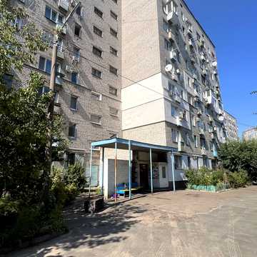 Дністерська вул. (Двінська), 1