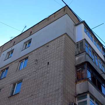 Хлібна вул., 23