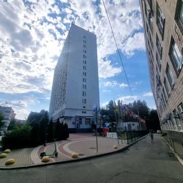 Арсенальний пров., 5