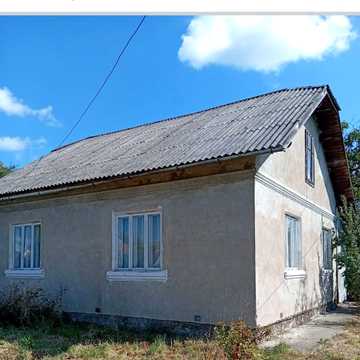 Богдана Хмельницького вул., 66
