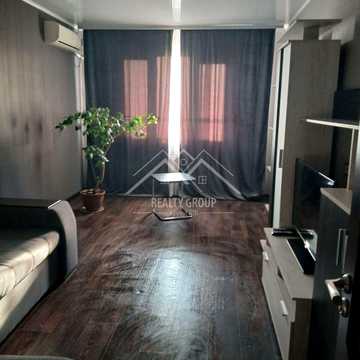 Сахарова вул., 5
